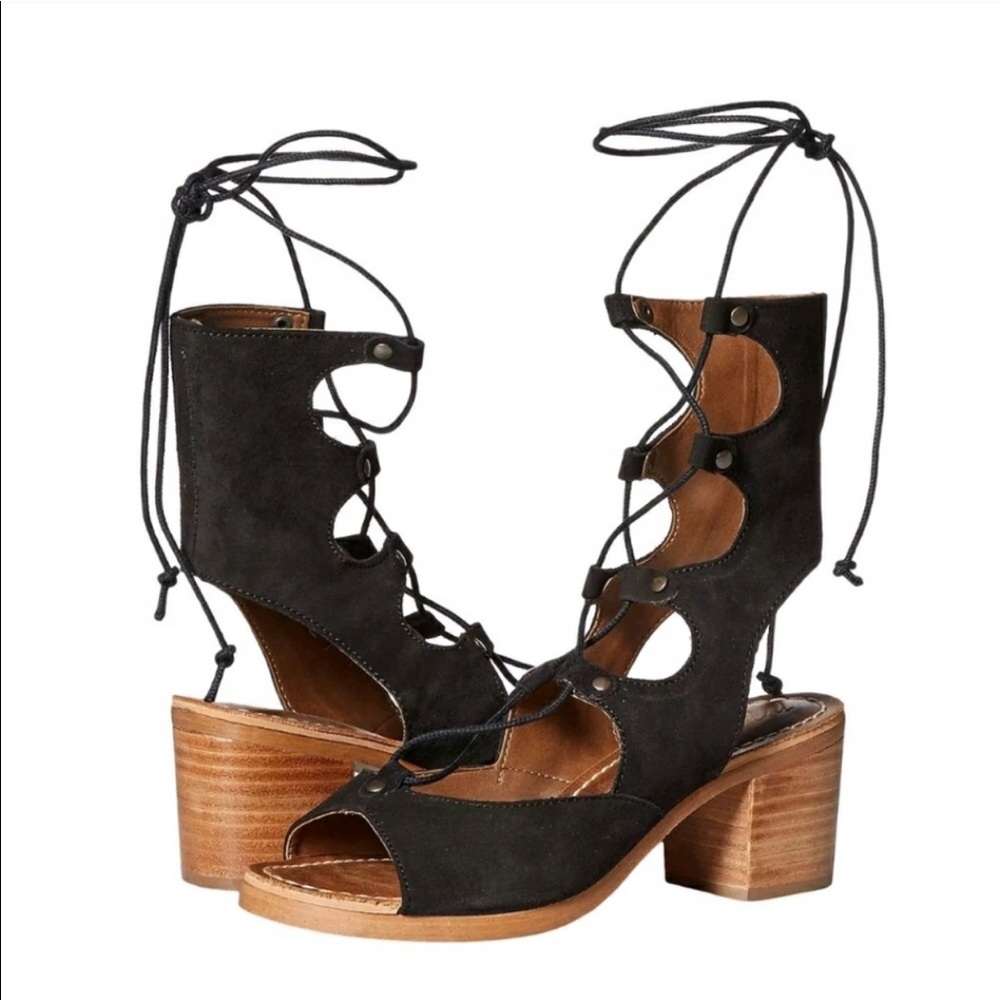 Matisse Suede Lace Up Sandals (Black)